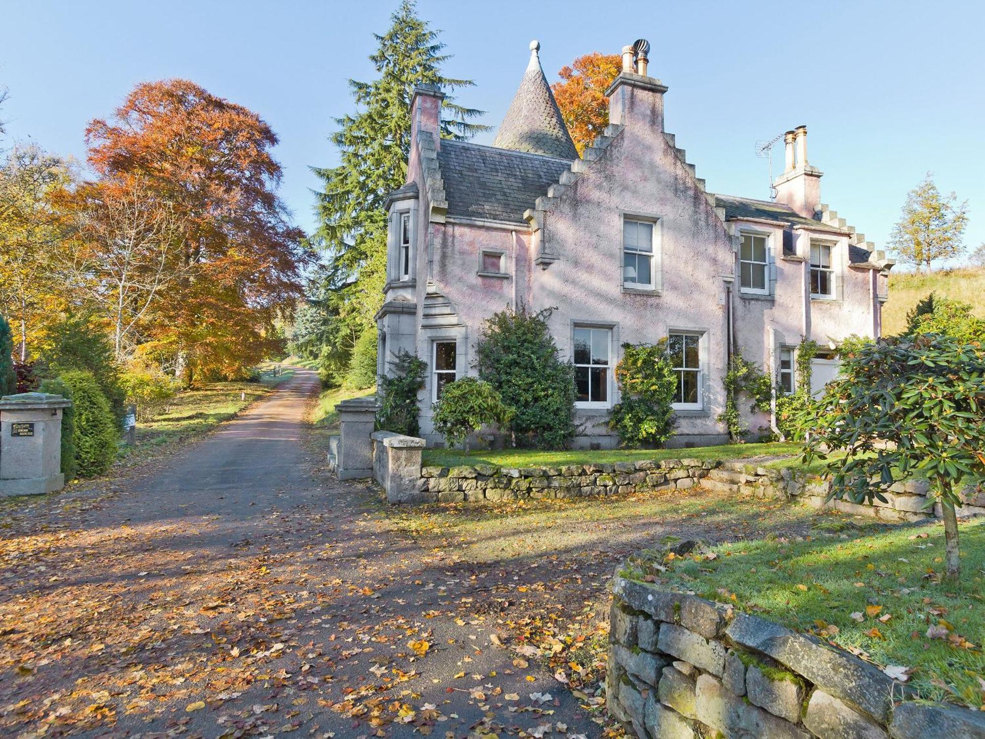 Dess Lodge Kincardine O'Neil ภายนอก รูปภาพ